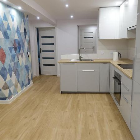 Three Rooms Apartment Краков Экстерьер фото