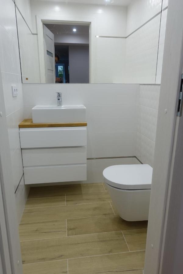 Three Rooms Apartment Краков Экстерьер фото